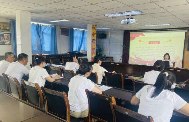 1692003837682752.jpg 劉總講黨課截圖.jpg